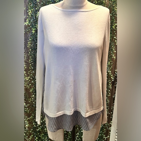 LOFT Tops - LOFT Cream & Black Long Sleeve Women's Top
